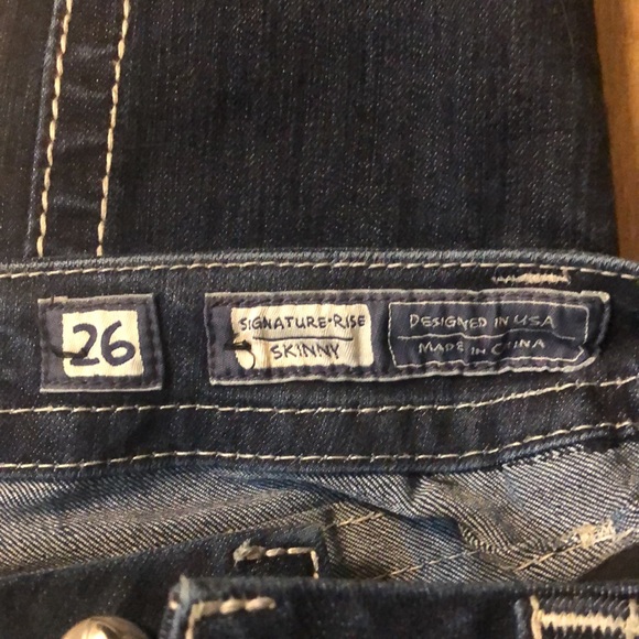 Miss Me Jeans bling details size 26 signature rise skinny NWOT - Picture 7 of 9